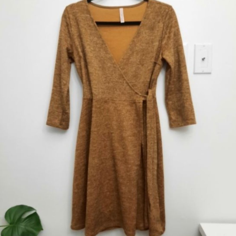 GILLI Wrap Dress